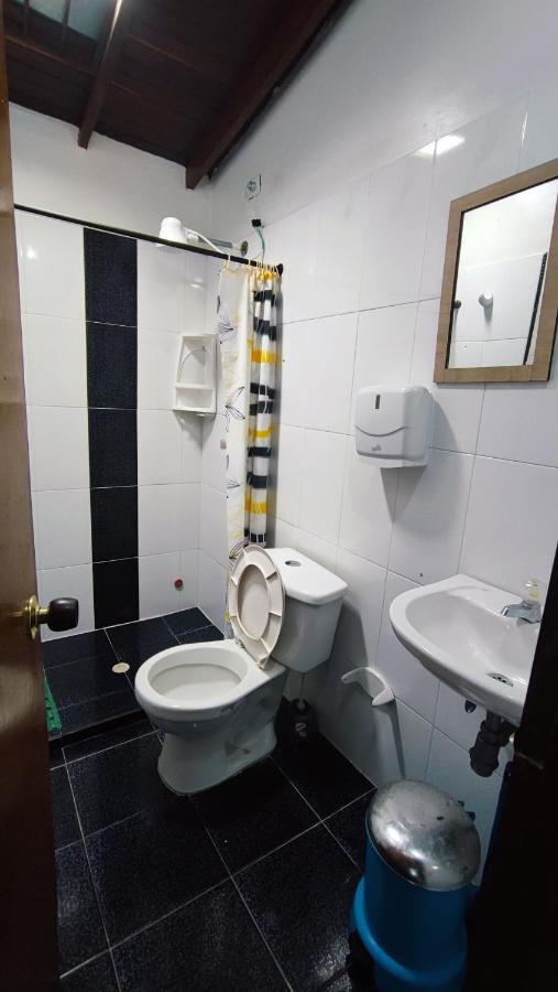 Hostel Urban City Μεντεγίν Εξωτερικό φωτογραφία