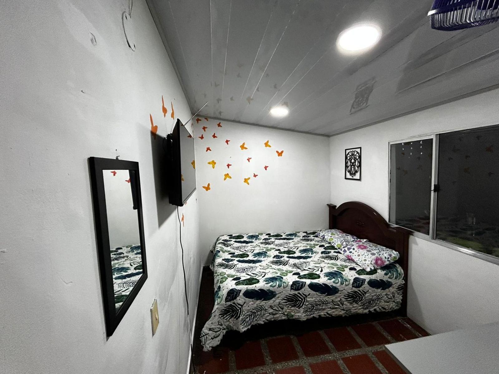 Hostel Urban City Μεντεγίν Εξωτερικό φωτογραφία