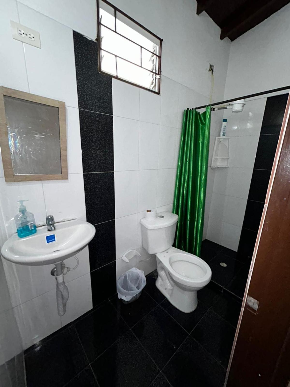 Hostel Urban City Μεντεγίν Εξωτερικό φωτογραφία