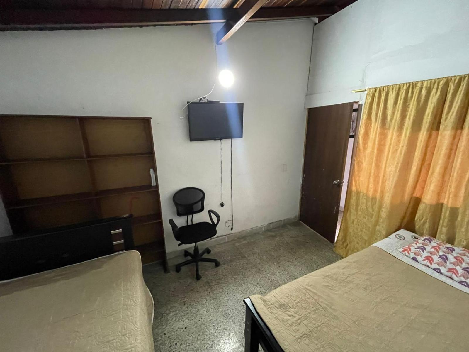 Hostel Urban City Μεντεγίν Εξωτερικό φωτογραφία
