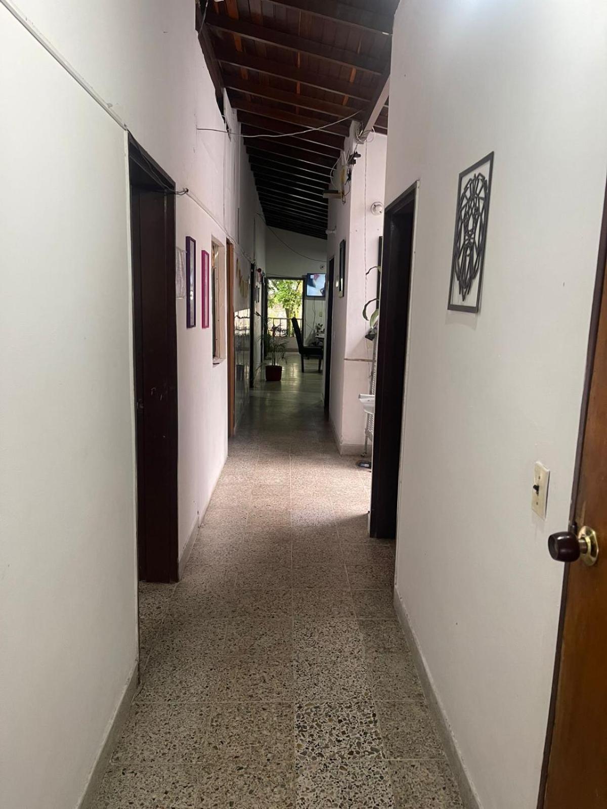 Hostel Urban City Μεντεγίν Εξωτερικό φωτογραφία